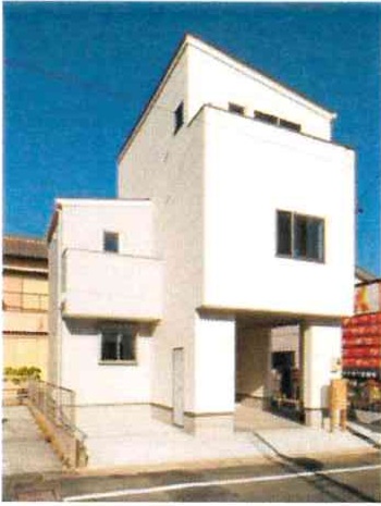 《新築》豊川市牛久保駅通